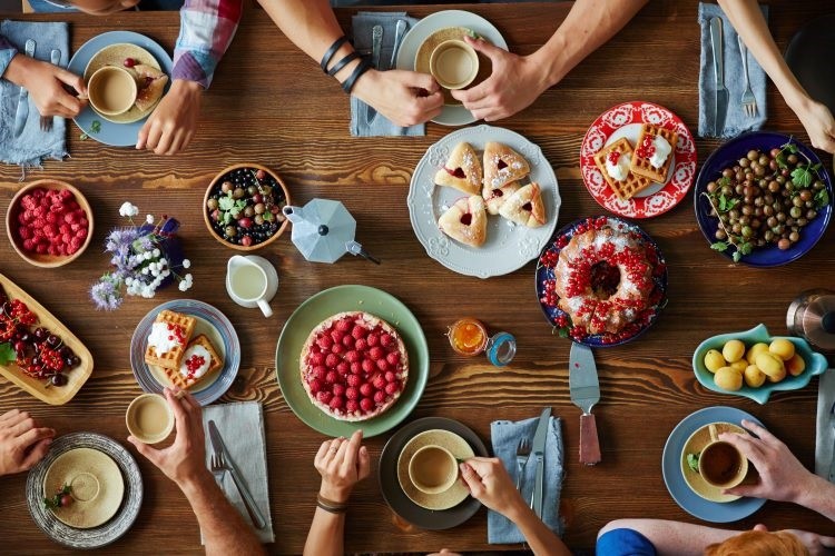 Chế độ ăn uống không hợp lý