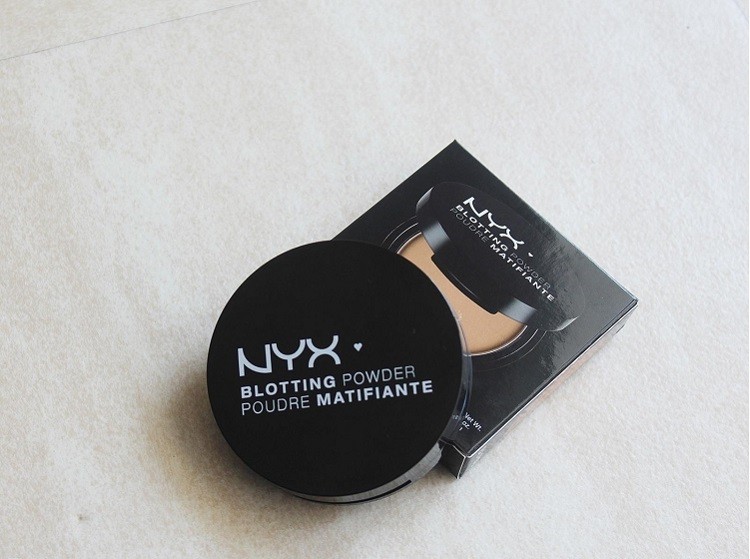 Blotting Powder Poudre Matifiante – NYX