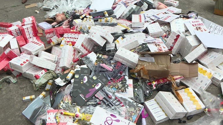 sản phẩm trôi nổi trên thị trường