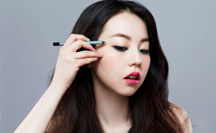 Không kẻ quá dày