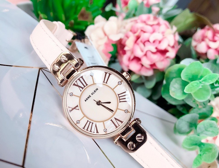 Đồng hồ đính đá Anne Klein AK/2240RGST