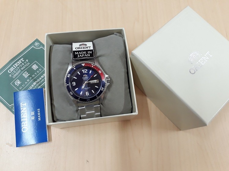 Mặt kính của đồng hồ Orient đều rất tốt