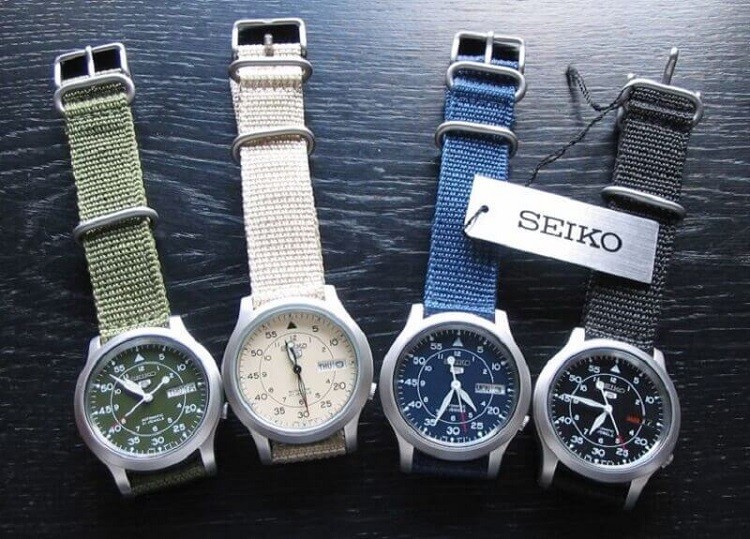 giá seiko 5 quân đội
