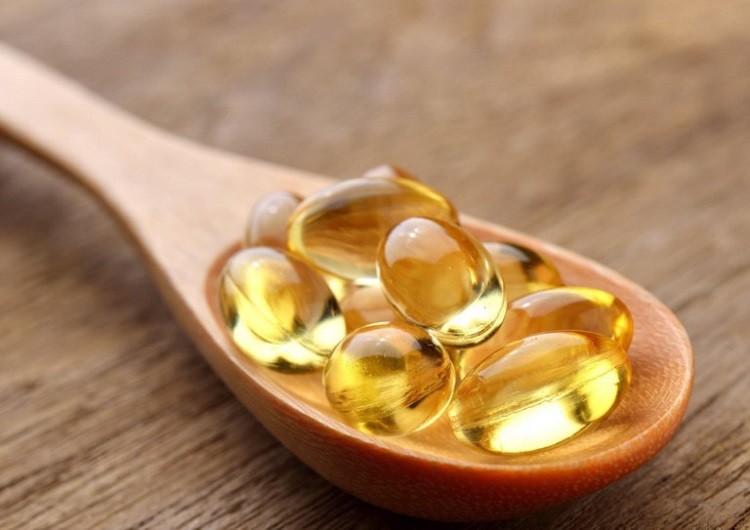 dầu cá có tốt cho da, uống dầu cá có tốt cho da không, dầu cá có tác dụng gì cho da, dầu cá có tốt cho da không