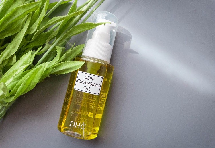 Dầu tẩy trang mắt môi DHC