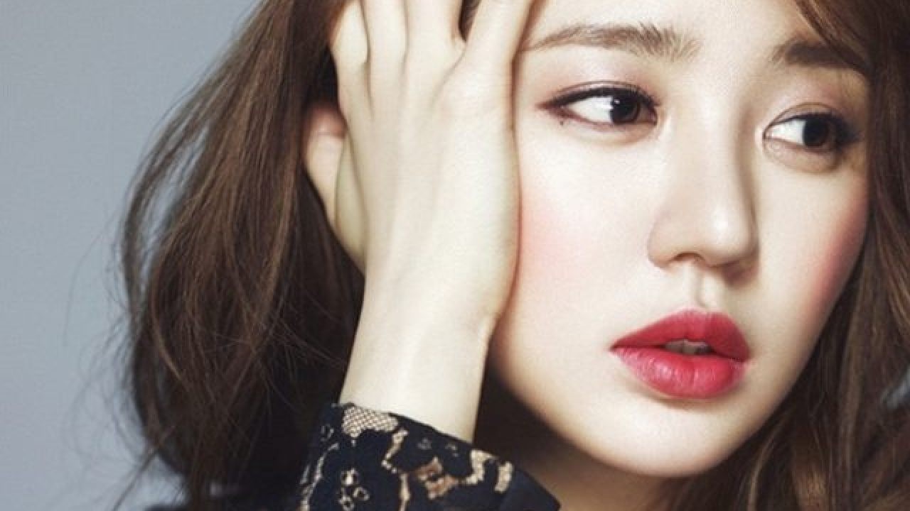 Lông mày tự nhiên