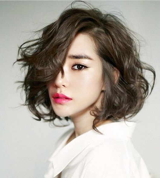 Top 7 những kiểu tóc ngắn uốn gợn sóng tóc ngắn uốn sóng, tóc ngắn uốn gợn sóng, kiểu tóc ngắn uốn gợn sóng, những kiểu tóc ngắn uốn gợn sóng, các kiểu tóc ngắn uốn gợn sóng