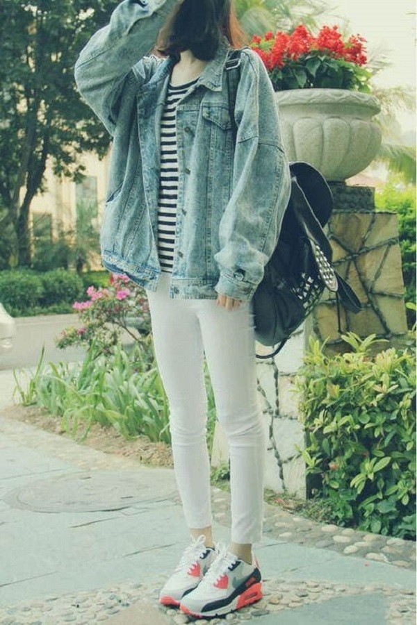 cách phối đồ với giày nike cho nữ, cách phối đồ với giày nike, cách phối đồ với giày nike trắng, cách phối đồ với giày nike nam, cách phối đồ với giày nike 7 màu, cách phối đồ với giày nike jordan