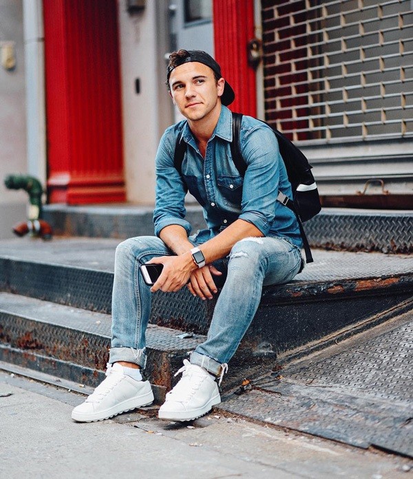 phối giày sneaker với quần jean nam, phối giày thể thao với quần jean nam, giày sneaker nam với quần jean, phối quần jean nam với giày, quần jean phối giày sneaker, quần jean nam với giày thể thao