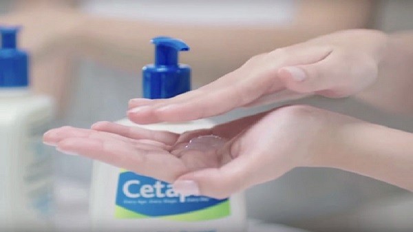 phân biệt cetaphil thật giả, cách phân biệt cetaphil thật giả, cách phân biệt sữa rửa mặt cetaphil thật và giả, cách phân biệt cetaphil thật và giả
